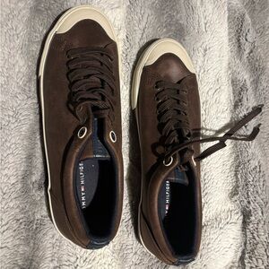 Tommy Hilfiger Men’s Shoes 10-NEW